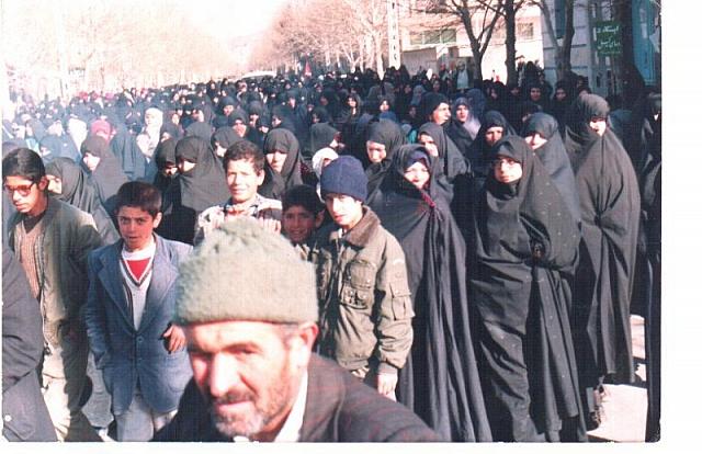 مراسم تشییع پیکر مطهر شهید احمد روستائی (2)