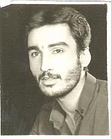 آلبوم اختصاصی تصاویر شهید احمد نوع پرورکارکنده . کد 1403266024 آ