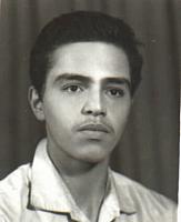 آلبوم اختصاصی تصاویر شهید غلامرضا نوحه خوان قره اغاج . کد 1403289610 آ