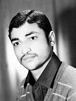 آلبوم اختصاصی تصاویر شهید حسین محمودی اسفندارانی . کد 1403236487 آ