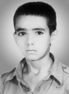 آلبوم اختصاصی تصاویر شهید حمزه احمدی اردکانی . کد 1403293196 آ