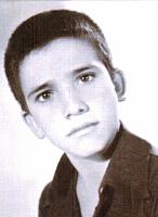 آلبوم اختصاصی تصاویر شهید پرویز مرادی . کد 1403120844 آ