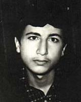 آلبوم اختصاصی تصاویر شهید رضا احمدی فشارکی . کد 1403136901 آ