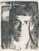 آلبوم اختصاصی تصاویر شهید حمزه علی ایران زادخیابانی . کد 1403138781 آ