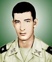 آلبوم اختصاصی تصاویر شهید غلام رضا توسلی فرشه . کد 1403255391 آ