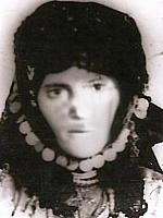 آلبوم اختصاصی تصاویر شهید امنه محمودی . کد 1403264101 آ