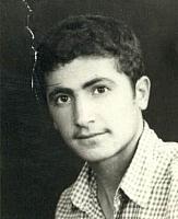 آلبوم اختصاصی تصاویر شهید محمود تنزاده . کد 1403296406 آ