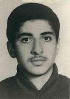 آلبوم اختصاصی تصاویر شهید سعید خدمتگزار . کد 1403310145 آ