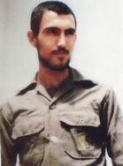 آلبوم اختصاصی تصاویر شهید اکبر اصلانی چقورتی . کد 1403137692 آ