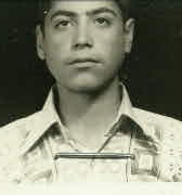 آلبوم اختصاصی تصاویر شهید حسین اعتباری . کد 1403137707 آ