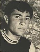 آلبوم اختصاصی تصاویر شهید ابوالحسن اکبرپور . کد 1403241079 آ