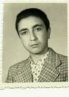 آلبوم اختصاصی تصاویر شهید مصطفی امیری ورنوسفادرانی . کد 1403138457 آ