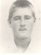 آلبوم اختصاصی تصاویر شهید بایرام اق . کد 1403292730 آ