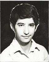 آلبوم اختصاصی تصاویر شهید یداله الویی کاشانی . کد 1403123355 آ