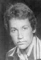 آلبوم اختصاصی تصاویر شهید حسن پورمحی ابادی . کد 140314762 آ