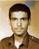 آلبوم اختصاصی تصاویر شهید کریم حکاکان اصفهانی . کد 1403298173 آ