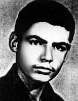 آلبوم اختصاصی تصاویر شهید علیرضا داداشی . کد 1403275211 آ