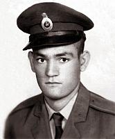 آلبوم اختصاصی تصاویر شهید قهرمان رویان . کد 1403128320 آ