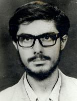 آلبوم اختصاصی تصاویر شهید غلام حسین ریوف مبینی . کد 1403229873 آ