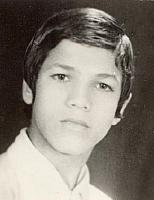 آلبوم اختصاصی تصاویر شهید احمد فرخنده . کد 1403119488 آ