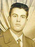 آلبوم اختصاصی تصاویر شهید بیوک کرمی ممقانی . کد 1403120003 آ