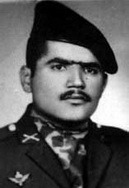 آلبوم اختصاصی تصاویر شهید یونس احمدی . کد 1403136871 آ