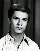 آلبوم اختصاصی تصاویر شهید اسداله بی طرف . کد 1403125055 آ