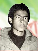 آلبوم اختصاصی تصاویر شهید مجید چاکرالحسینی ابرقوی . کد 1403255974 آ